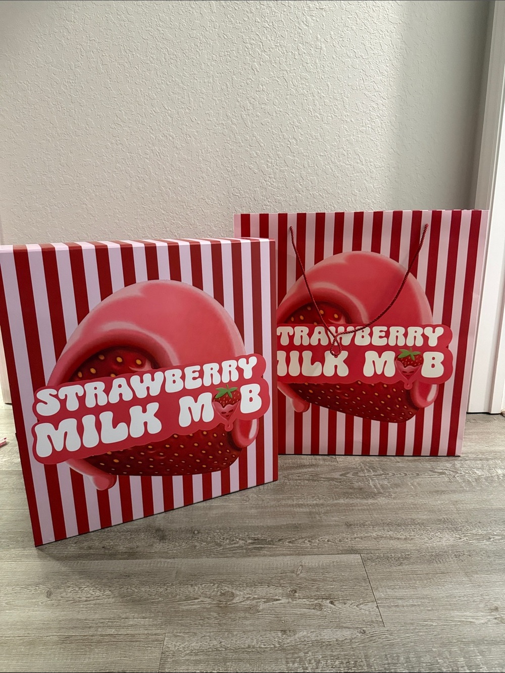 Strawberry Milk Mob - Advent Calendar BOX AND BAG ONLY
